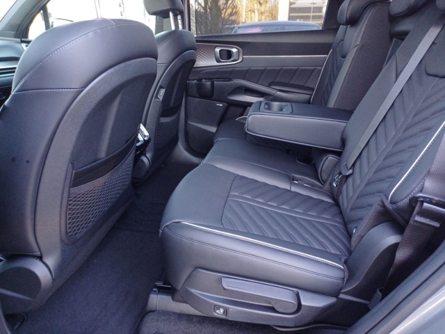 Sorento 1.6T PHEV / UPE: 74.060,- / PLATINUM 7S NAP PREM AHK