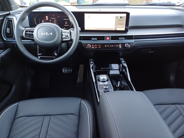 Sorento 1.6T PHEV / UPE: 74.060,- / PLATINUM 7S NAP PREM AHK