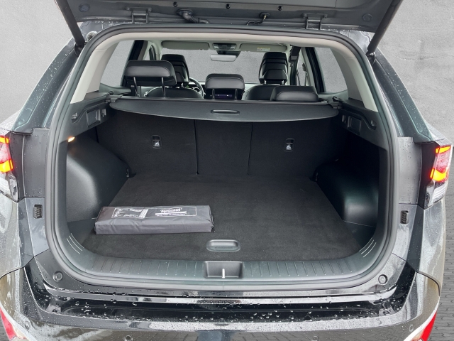 Sportage Spirit 1.6 CRDi 4WD ACC SHZ KLIMA NAVI KAMERA PDC BT